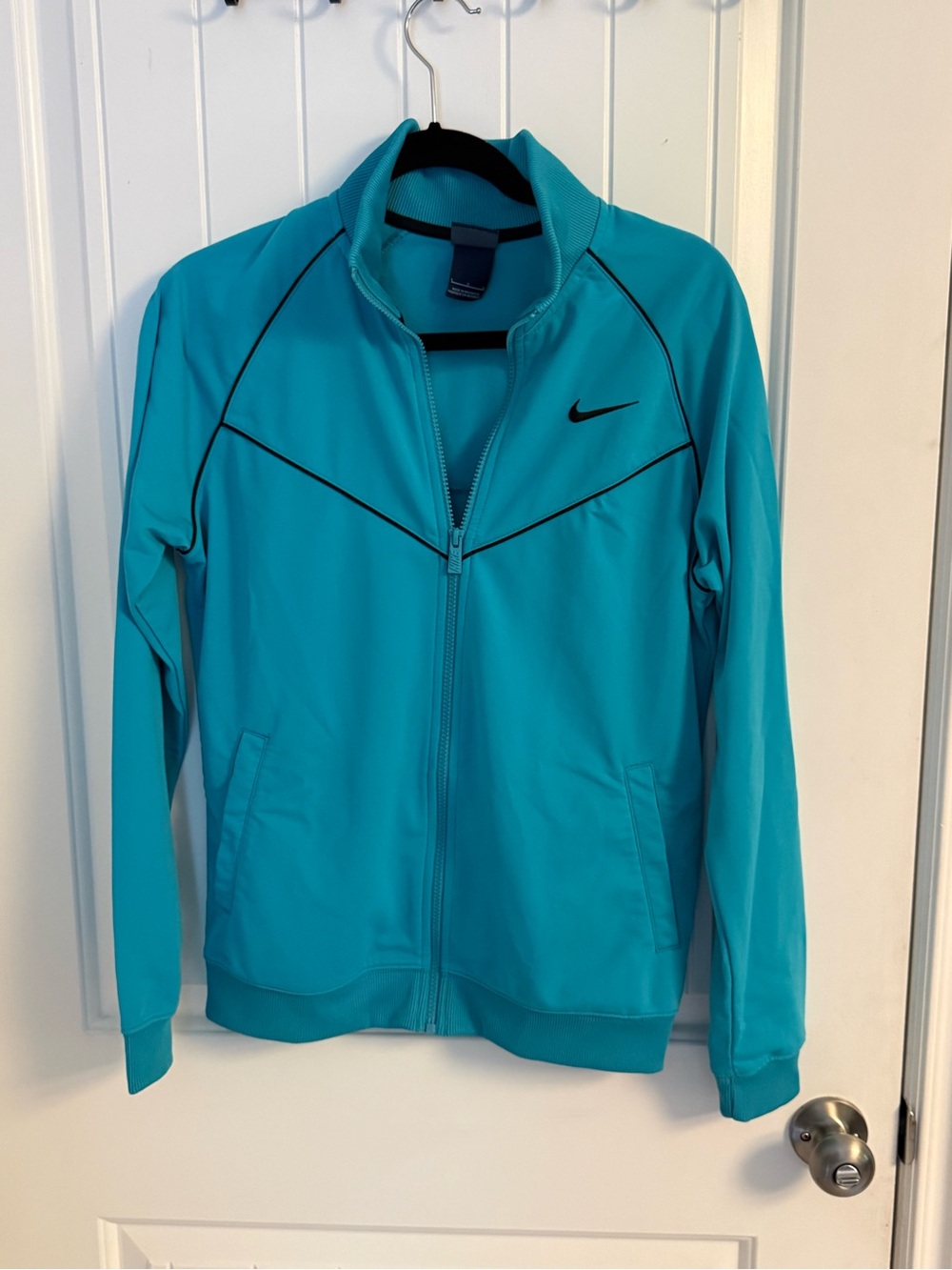 Nike Women's Teal Blue Full-Zip track jacket, size large